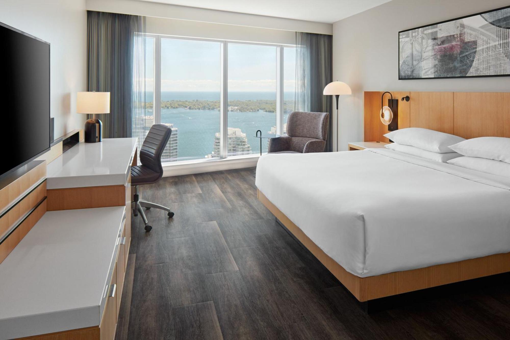 Delta Hotels By Marriott Toronto Exterior photo